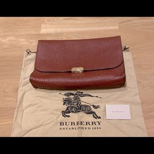 Burberry Grainy leather clutch bag